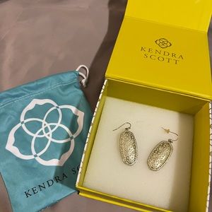 Kendra Scott Earrings in Gold